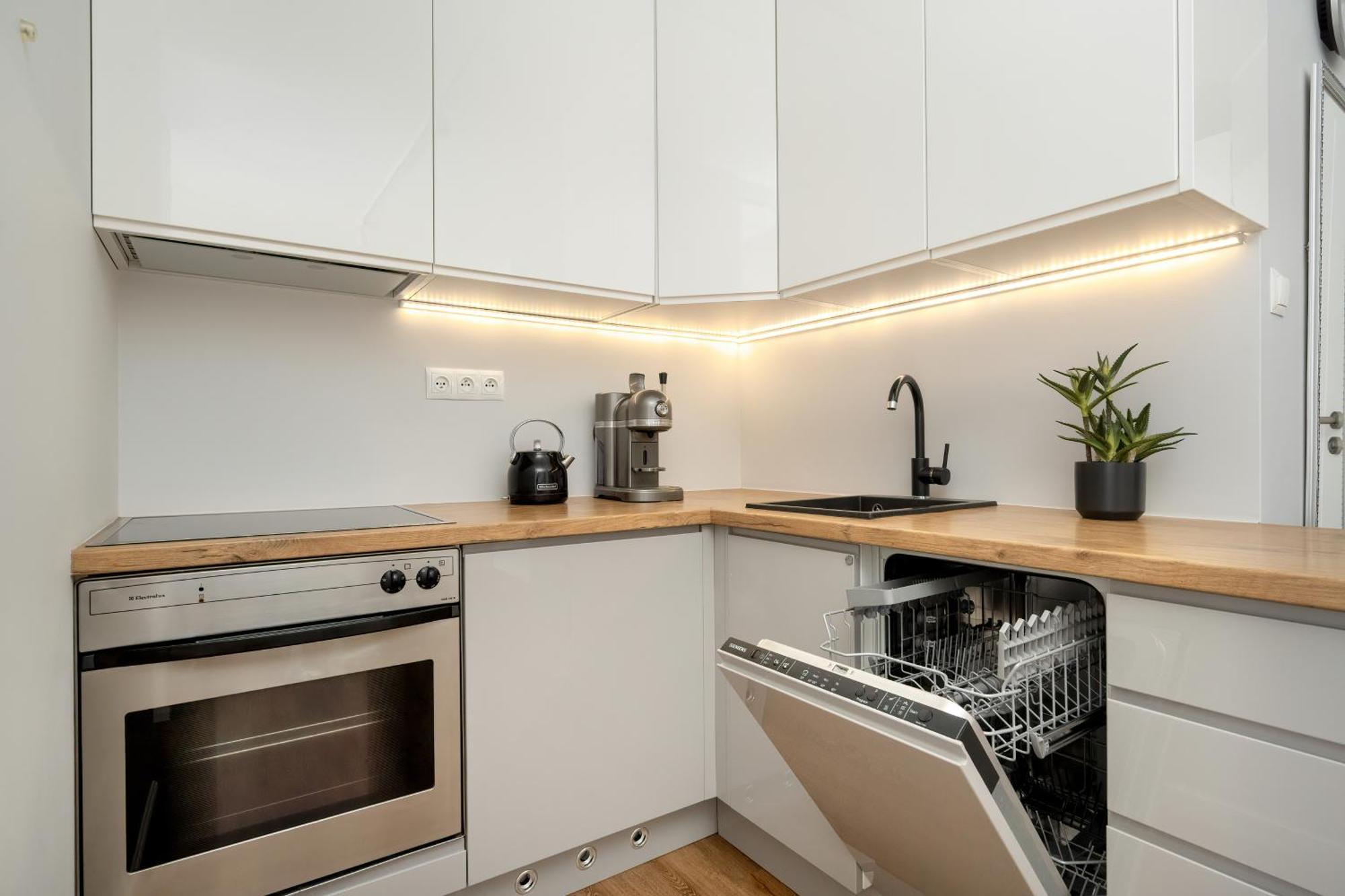 Apartment Wroclaw Jednosci Narodowej By Noclegi Renters Екстериор снимка